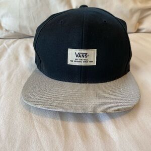 Vans Off The Wall flat brim adjustable cap